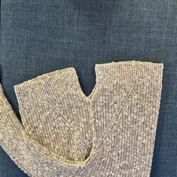 Abercrombie & Fitch Sweater XS Cropped Chunky Knit Neutral Crewneck Pullover - Picture 8 of 15